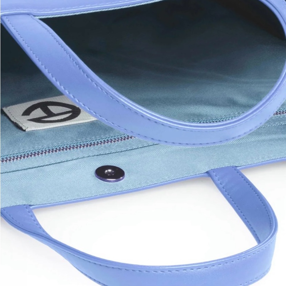 Telfar cerulean. Blue Tote Guc comes with dust cloth SIZ 15/11 - Picture 6 of 14